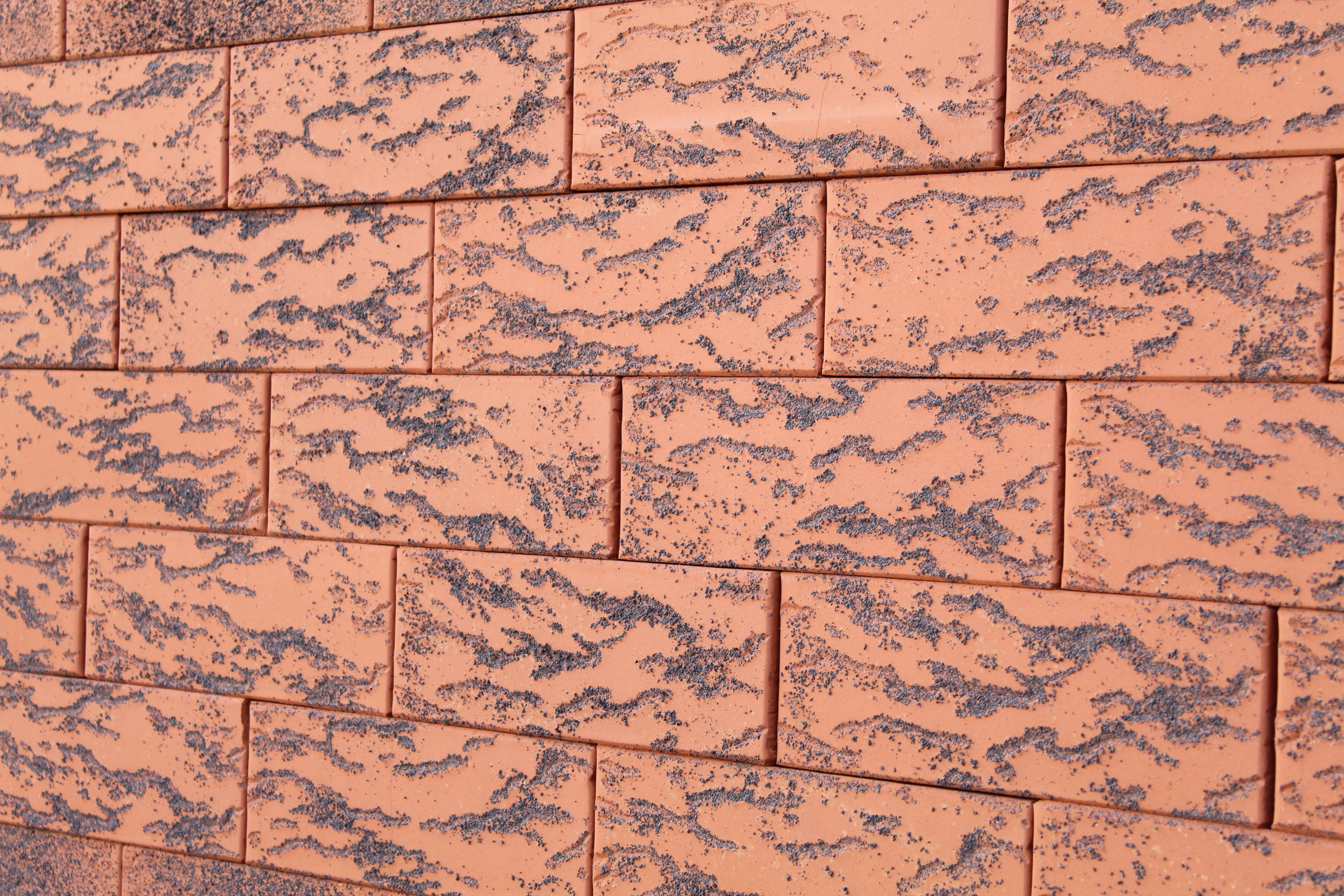 Белебеевский кирпич лицевой 1.4НФ Флеш Гранат рустик